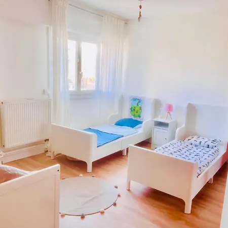 Appartement Mourrillon 80m2, 4+2couchages, vue mer, 5’ plages Toulon